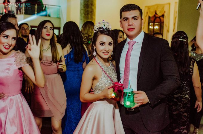 medicos_fiesta_fotolive_2017_FTL3497