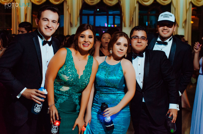 medicos_fiesta_fotolive_2017_FTL3558