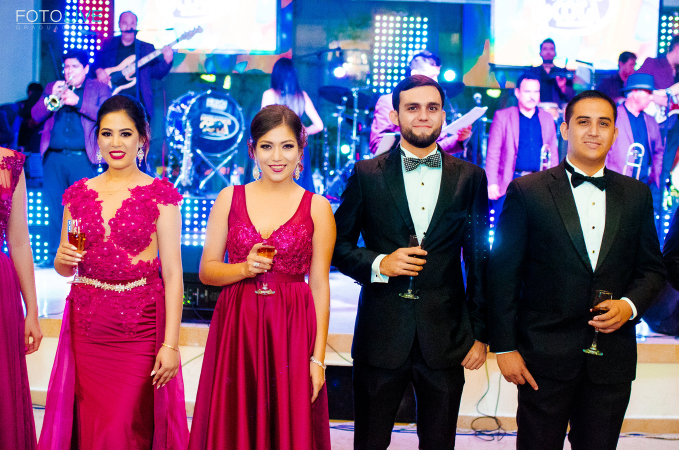 medicos_fiesta_fotolive_2017_FTL3828