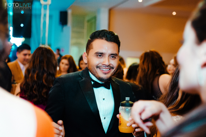 medicos_fiesta_fotolive_2017_FTL4504