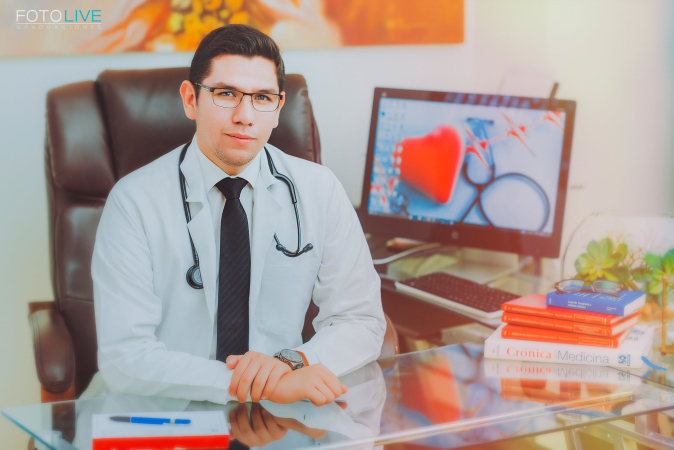 medicos_consultorio_fotolive_FTL3828