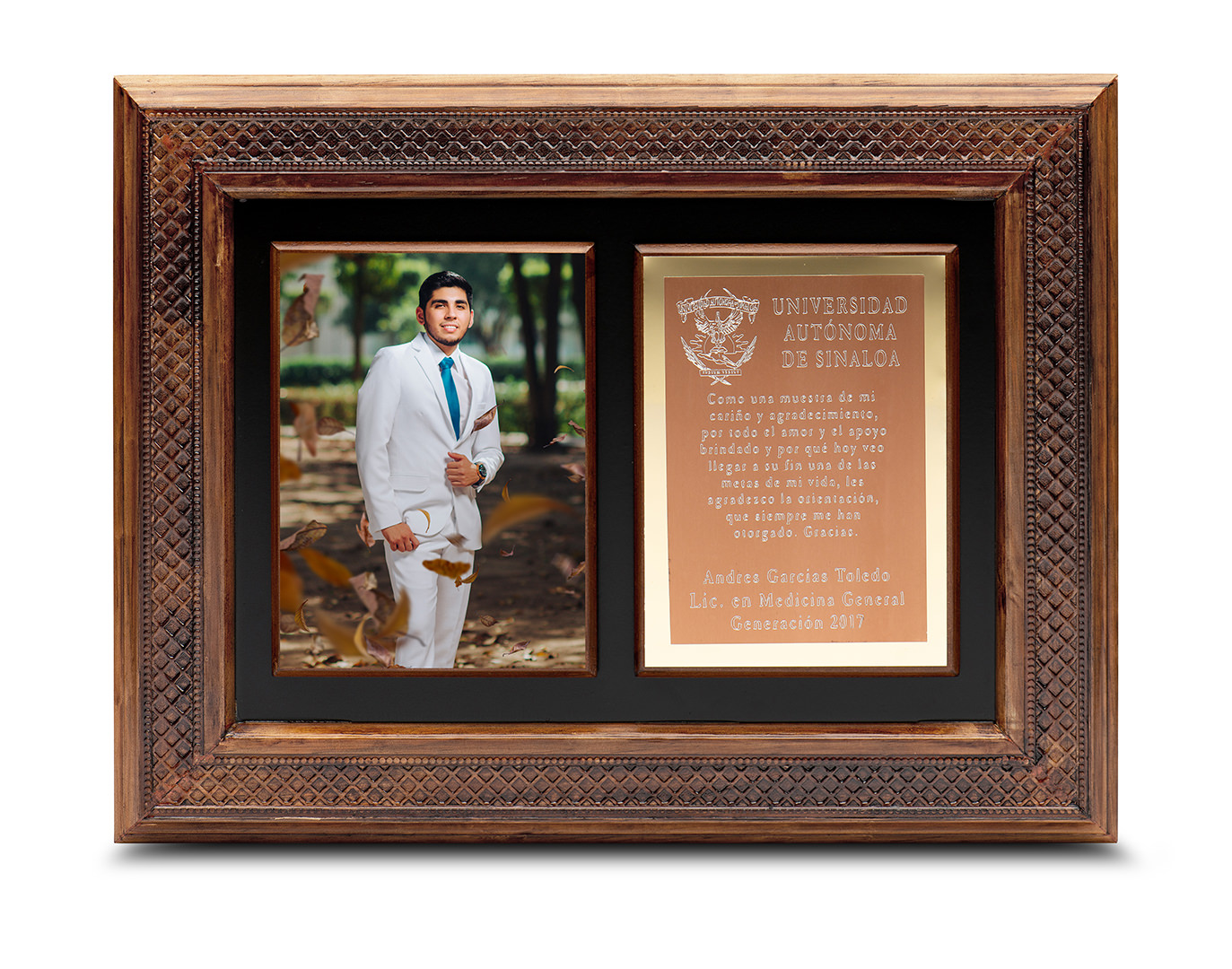 Foto Agradecimiento Color Cafe Modelo EMPERADOR Placa Gold 01