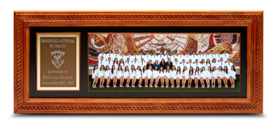 Foto Panoramica Color Caoba Modelo EMPERADOR Placa Gold FOTOLIVE GRADUACIONES